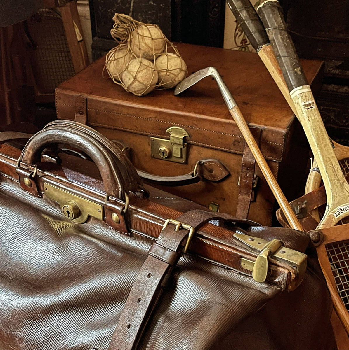 Vintage luggage sale