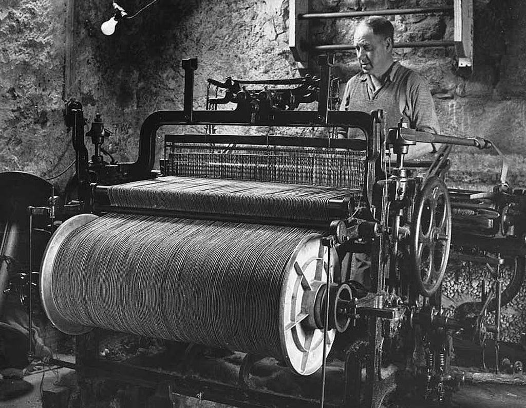 Vintage Harris Tweed weaver