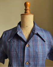Made in England in Linen, a 1930s mens Amalfai coast inspired short sleeve shirt.