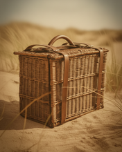 Antique vintage wicker Drew & Sons "En-Route" Picnic basket with contents.
