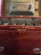 1900s CROCODILE VANTIY CASE BY ALLEN, 37 STRAND LONDON