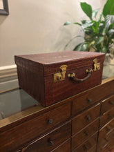 1900s CROCODILE VANTIY CASE BY ALLEN, 37 STRAND LONDON