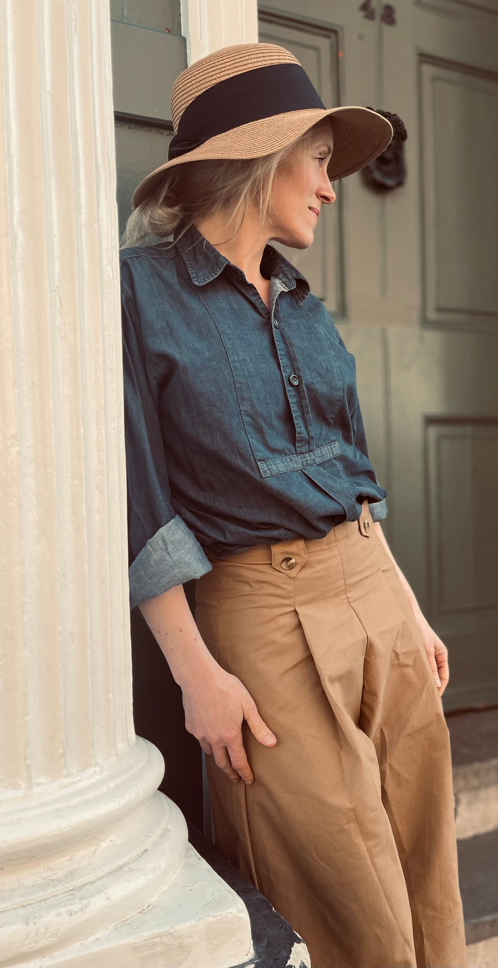 Period ladies culottes styling