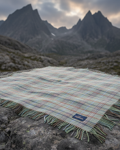SHETLAND/LAMBS WOOL PICNIC BLANKETS WITH ENGLISH CRAFTED LEATHER HANDLE & STRAPS