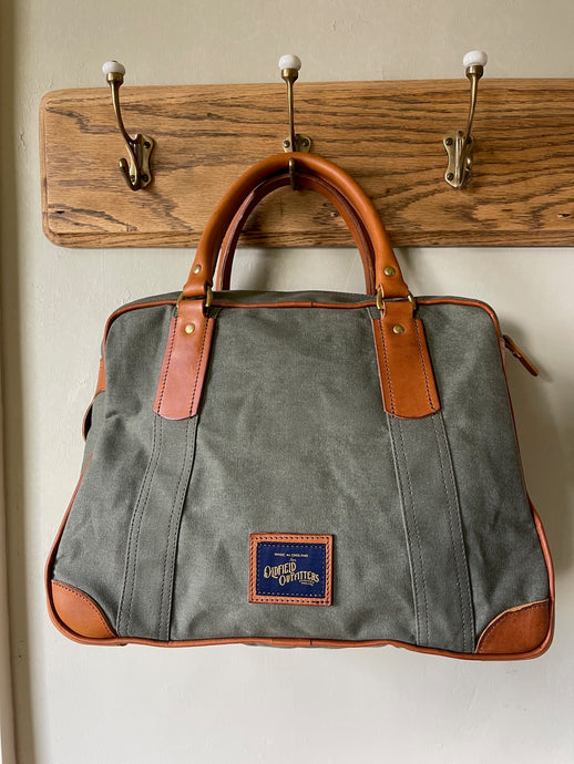 Bags suitable for cabin luggage