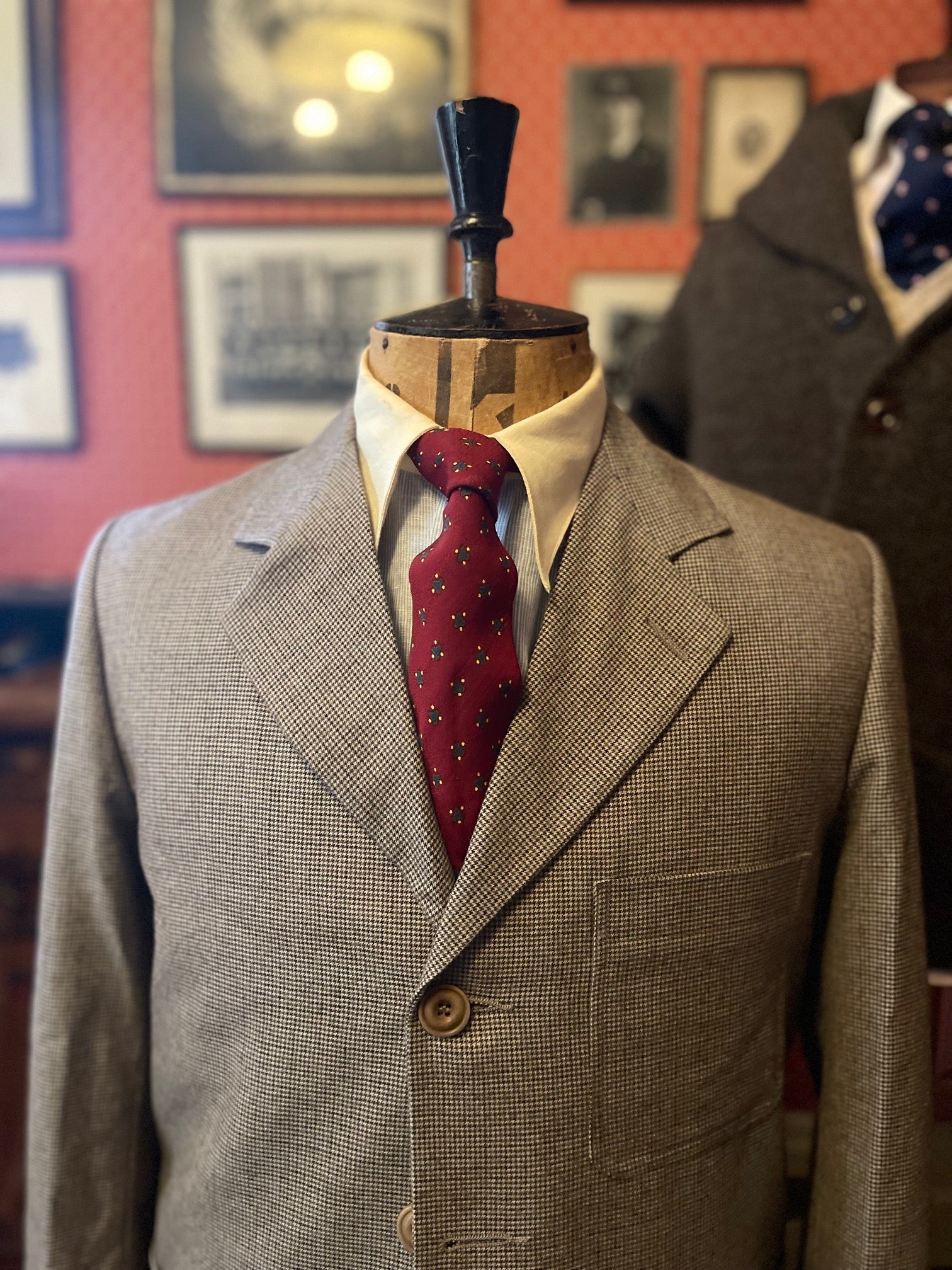 1940s CASHMERE/WOOL DOGTOOTH TWEED JACKET