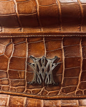 A Barrett & Sons / G Betjemann Crocodile Leather Dressing Case Circa 1879