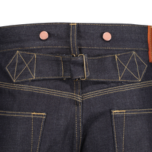 Vintage cinch back jean