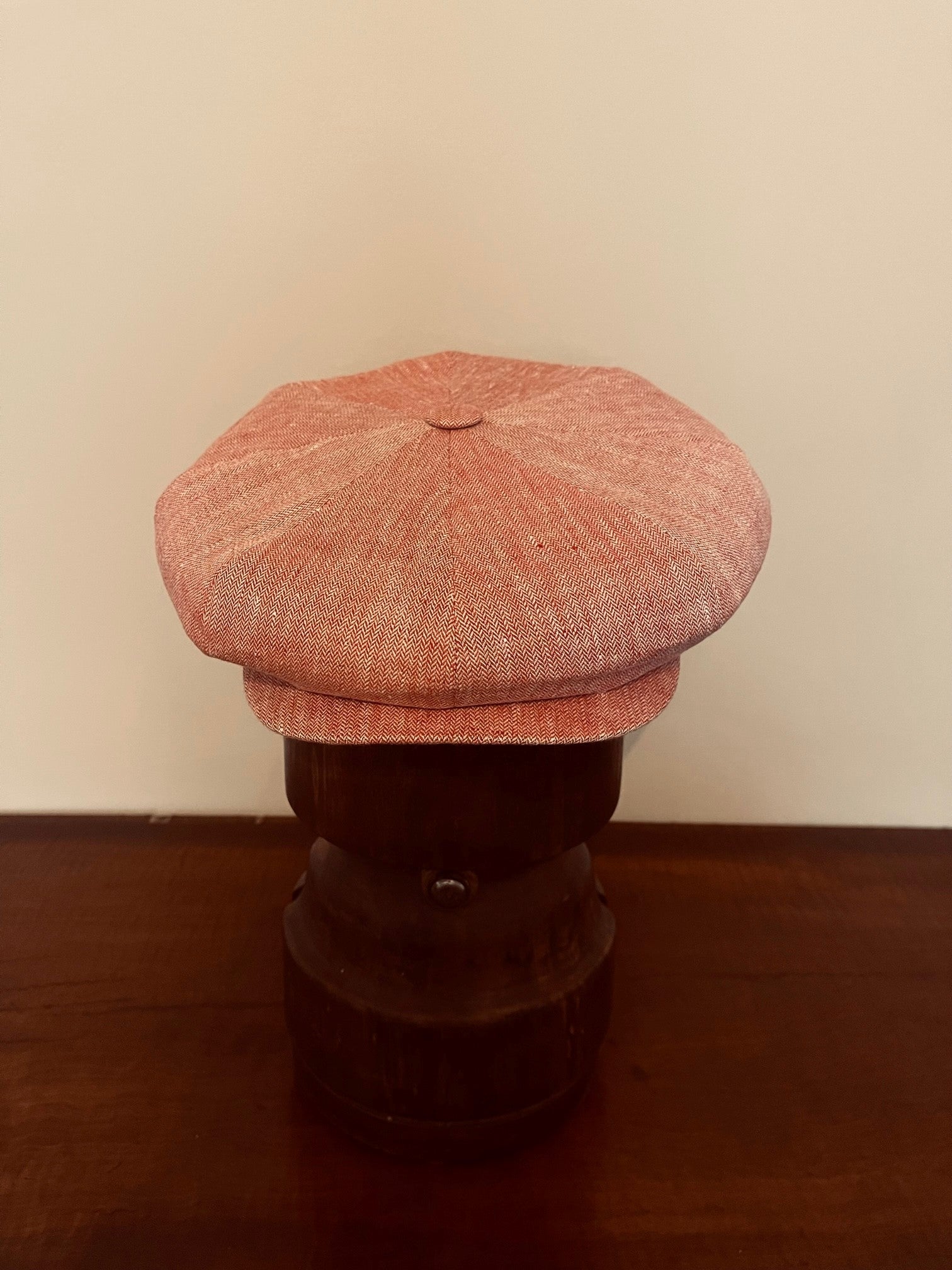 LINEN CAP IN SUMMER RED